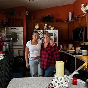 Meet your Posher, Marci